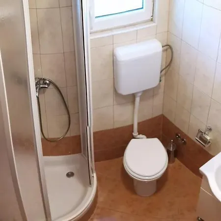 Felix For4 Apartman *