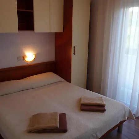 Apartament Felix For4 Kampor