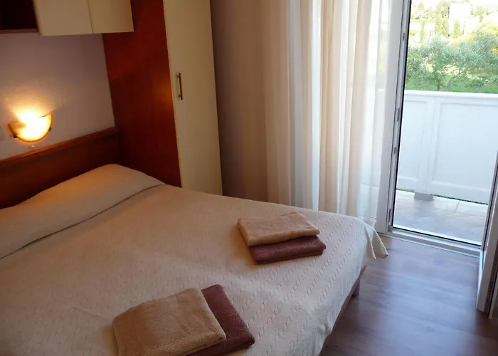 Felix For4 Apartamento Kampor